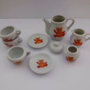 Tea Set Teddy Bear Tea Pot Sugar Bowel Creamer Cups Saucers Miniature Vintage